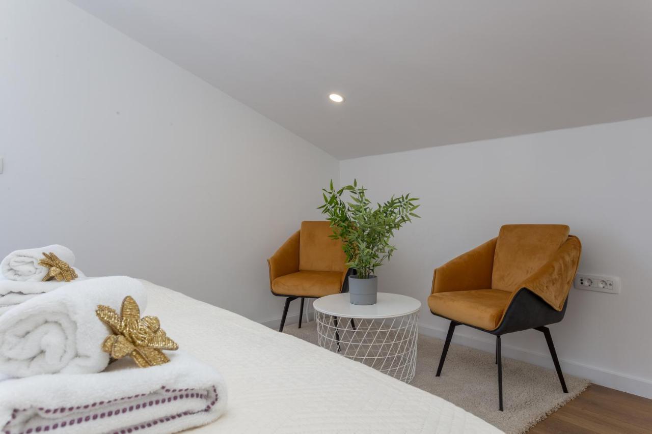Golden View Penthouse Apartment ฮวาร์ ภายนอก รูปภาพ